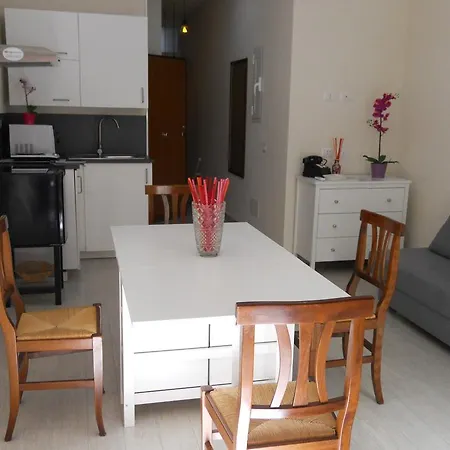Holiday home Dormi Bottega Rome